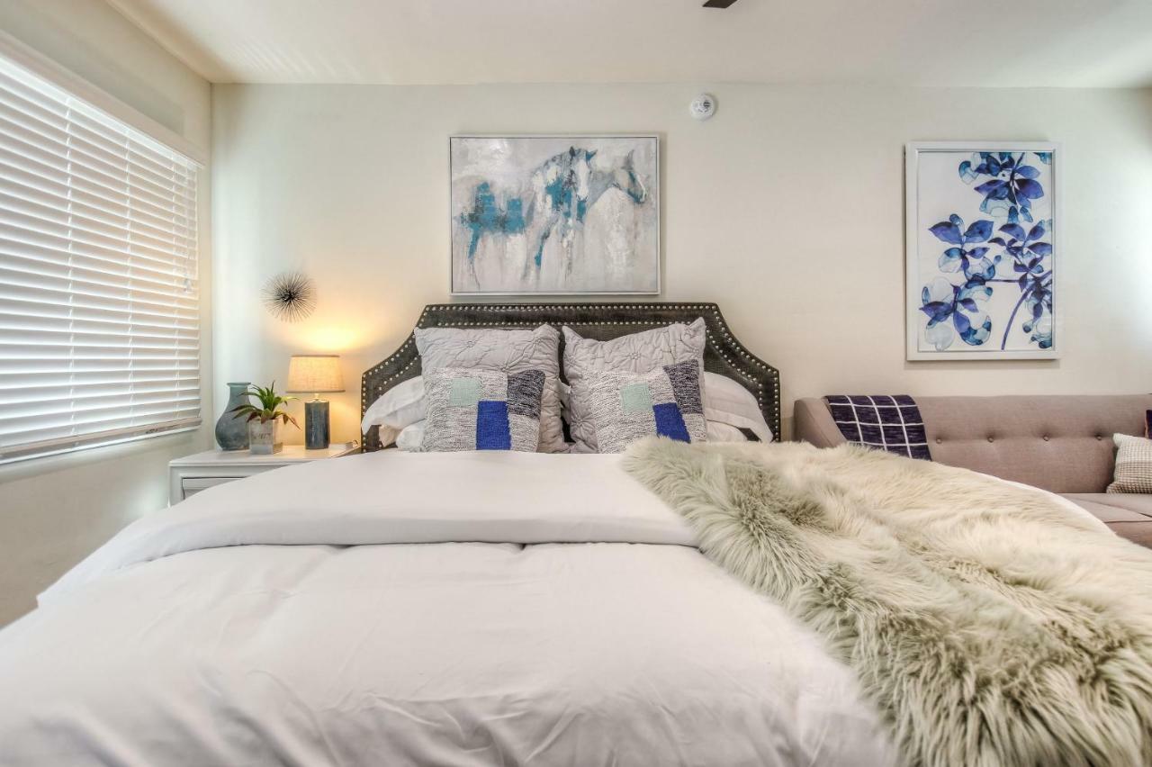Long Beach Studio Suites ภายนอก รูปภาพ